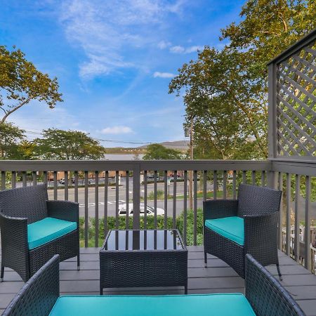 Deck View Of Hudson River & Mt Beacon / Boho Suite Newburgh Exterior foto