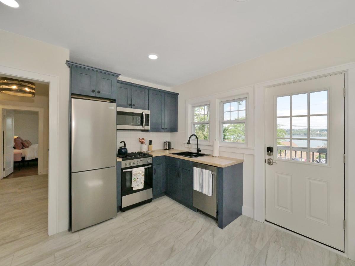 Deck View Of Hudson River & Mt Beacon / Boho Suite Newburgh Exterior foto